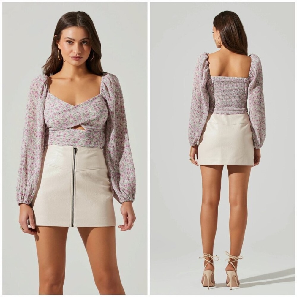 Astr NWT Floral Print Top